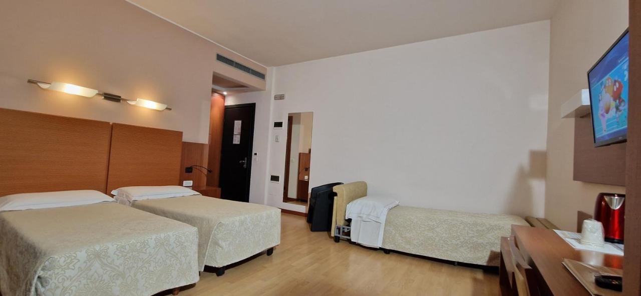 Bella Italia Palace Hotel Novara Luaran gambar
