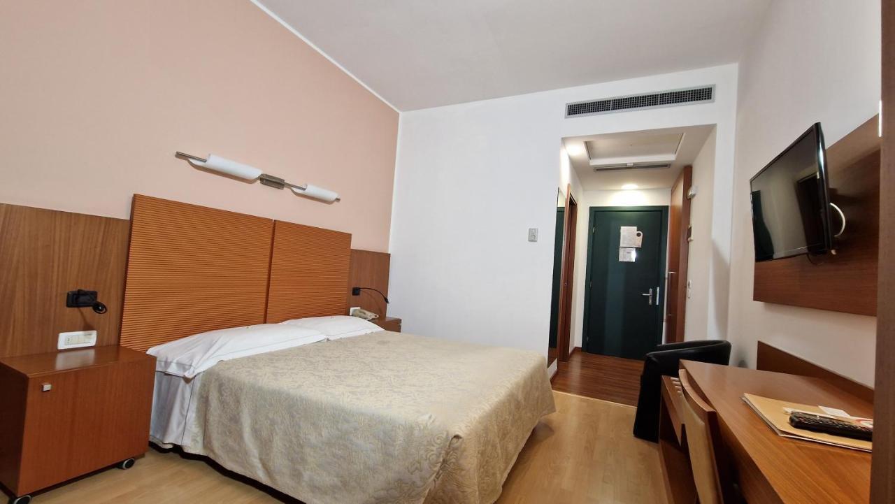 Bella Italia Palace Hotel Novara Luaran gambar