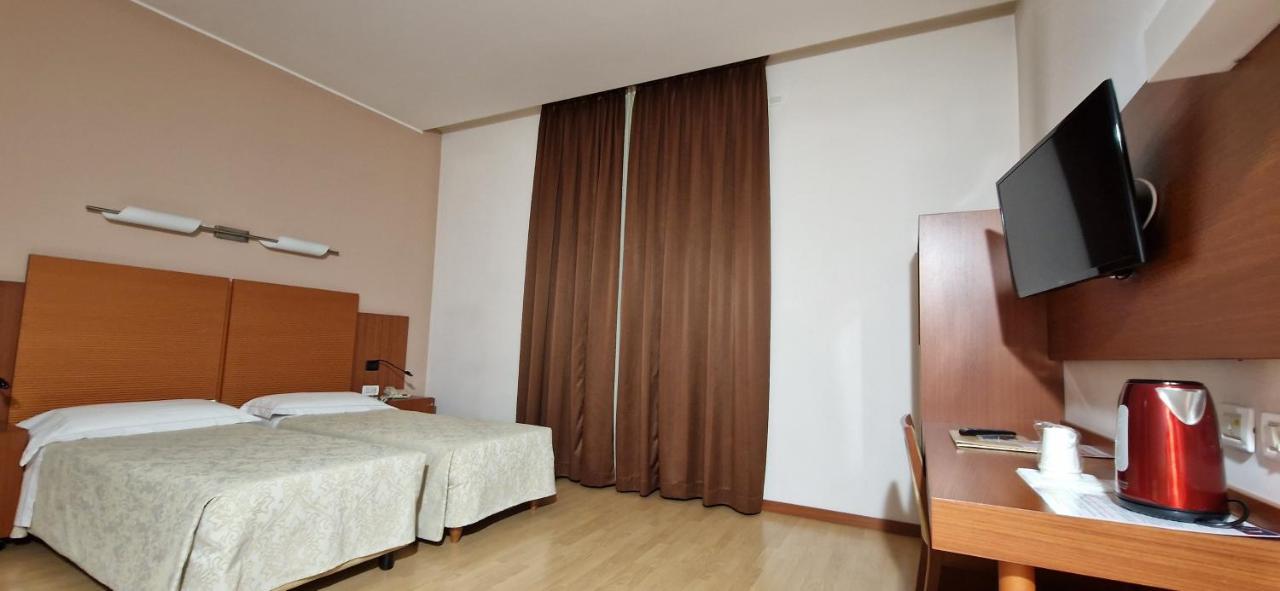 Bella Italia Palace Hotel Novara Luaran gambar