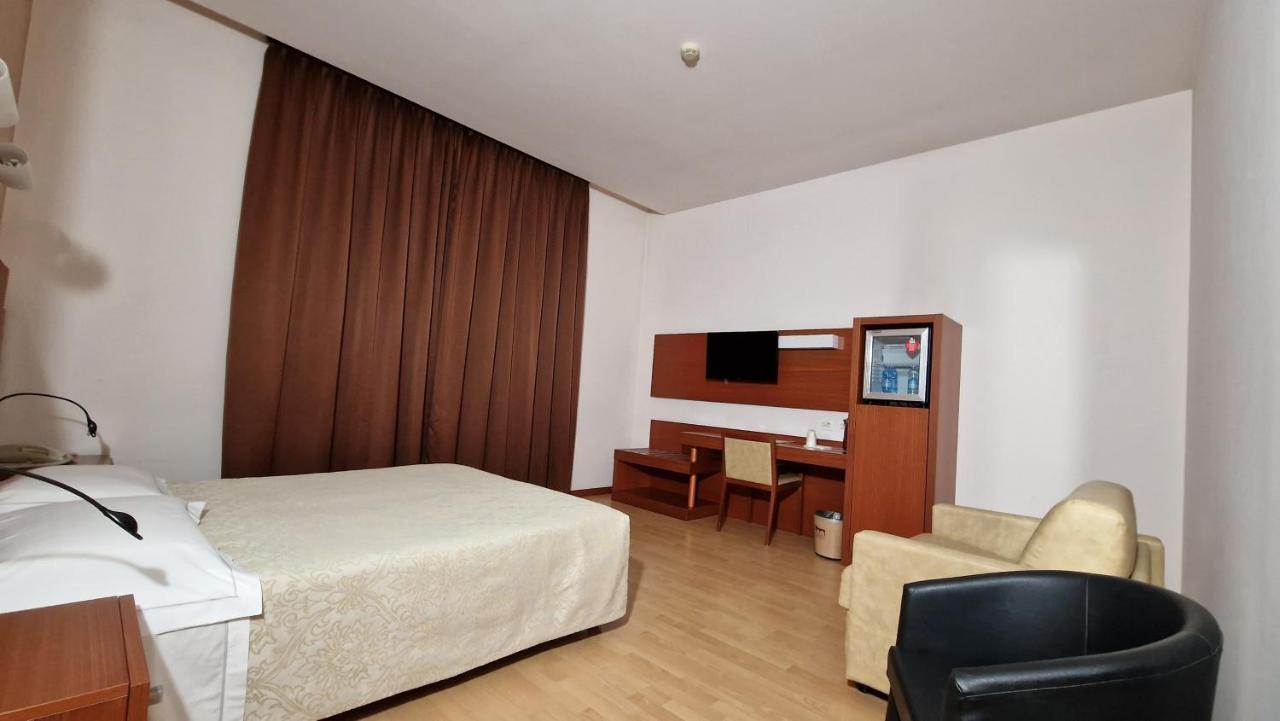 Bella Italia Palace Hotel Novara Luaran gambar