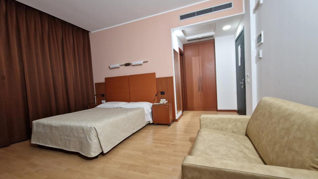Bella Italia Palace Hotel Novara Luaran gambar