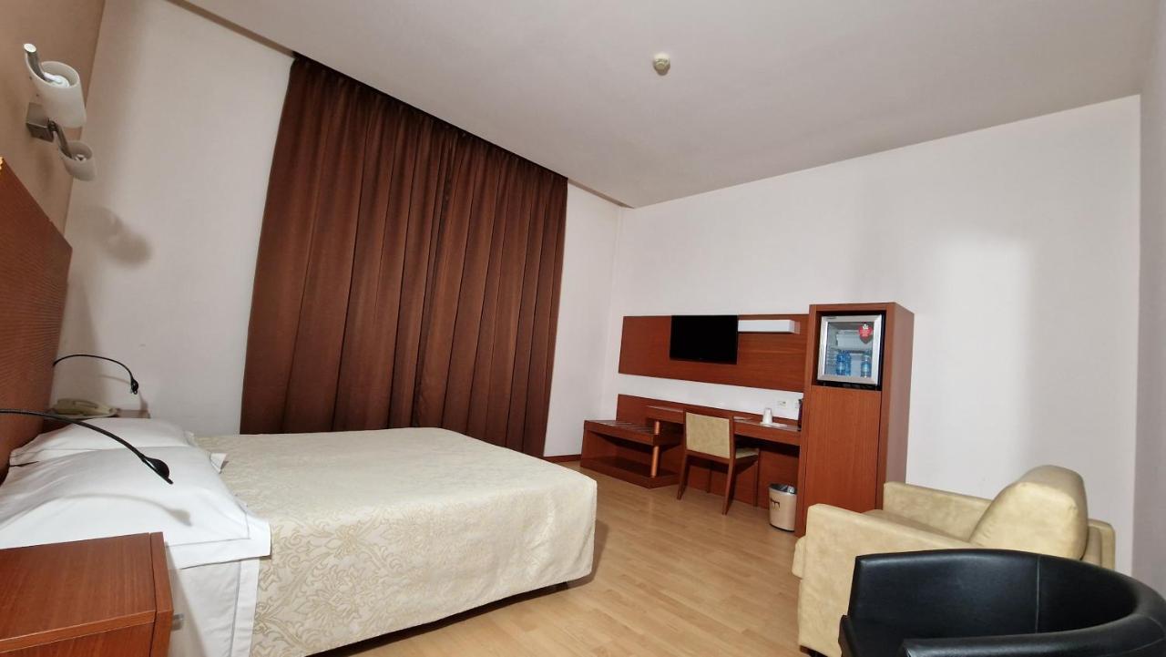 Bella Italia Palace Hotel Novara Luaran gambar