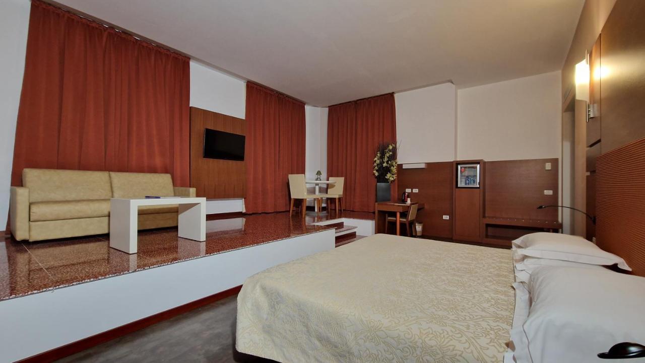 Bella Italia Palace Hotel Novara Luaran gambar